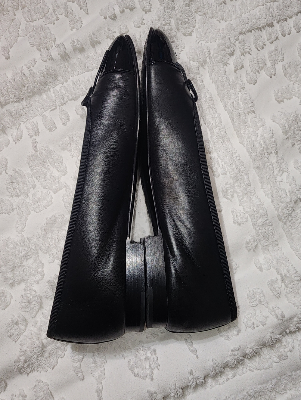 CHANEL Black Patent Leather Cap Toe Ballet Flats W/ Bow And Logo Size 8 - Picture 6 of 9